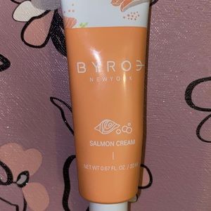 BYROE Salmon Cream